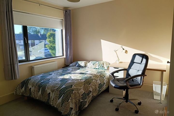 Bills included, en-suite Brookhurst, Castle Oaks, Carlow, Carlow Town, Co. Carlow