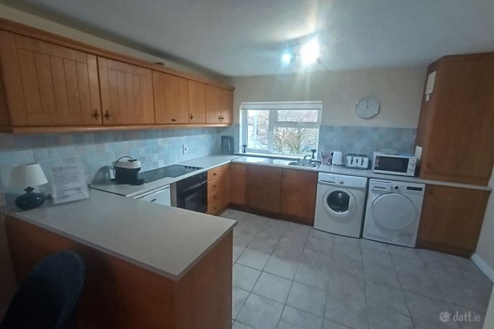 Greenview Close, Glencairin, Dooradoyle, Co. Limerick