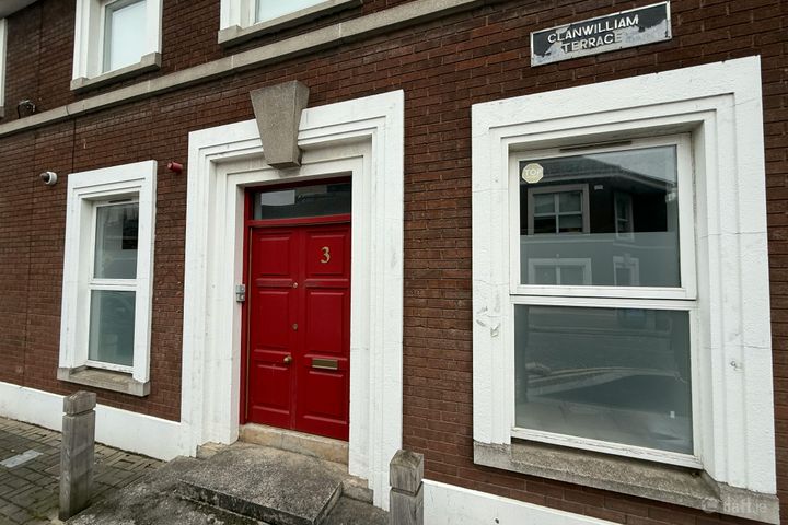 3 Clanwilliam Terrace, Grand Canal Quay, Dublin 2