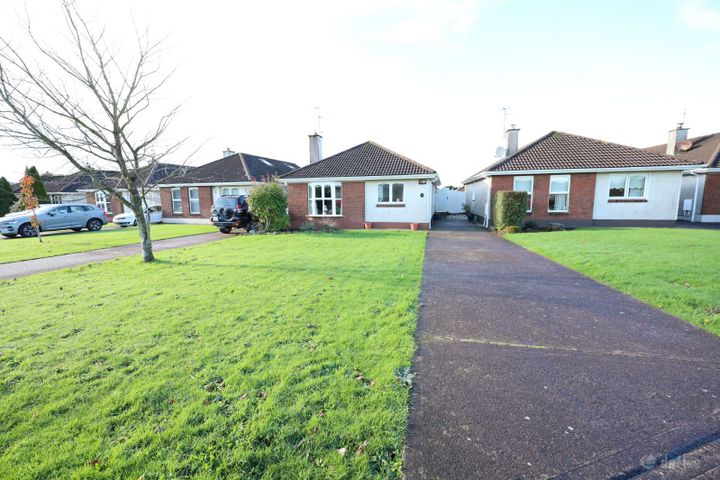5 Laurelmount Avenue, Waterpark, Carrigaline, Co. Cork, P43HC82