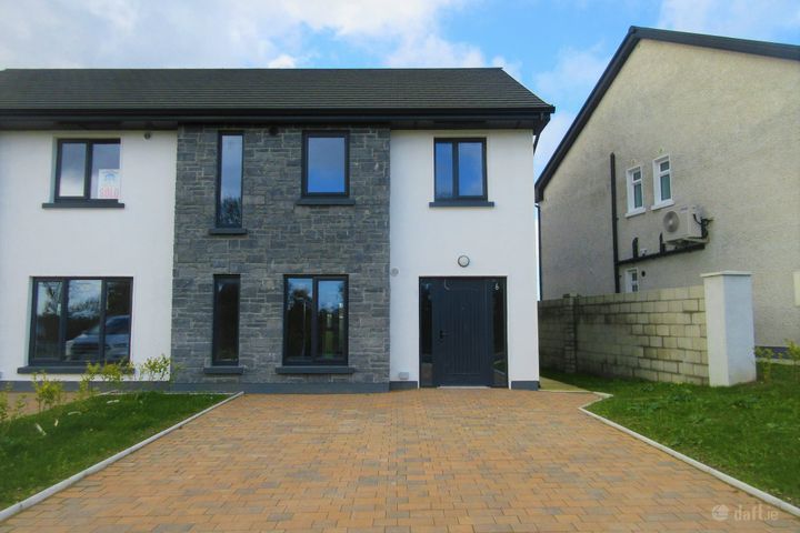 39 Lus na Greine, Monksland, Athlone, Co. Roscommon