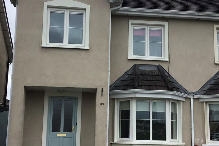 Sand Hills, Hacketstown Road, Carlow Town, Co. Carlow