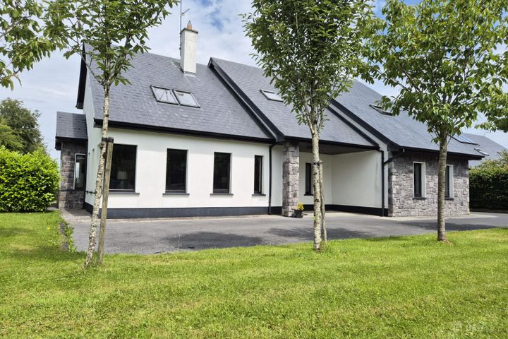Carrowbaun, Milltown, Milltown, Co. Galway, H54WC98