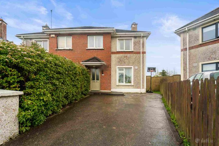 53 Oak Drive, Blessington, Co. Wicklow