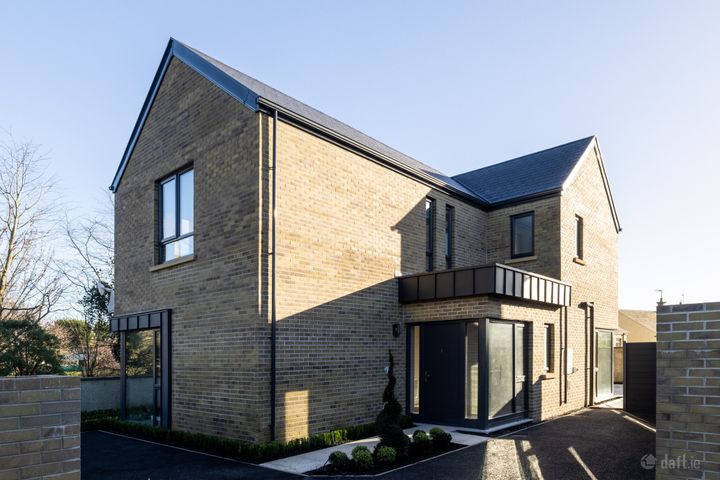 1 Hillcrest, Rock Road, Blackrock, Co. Louth