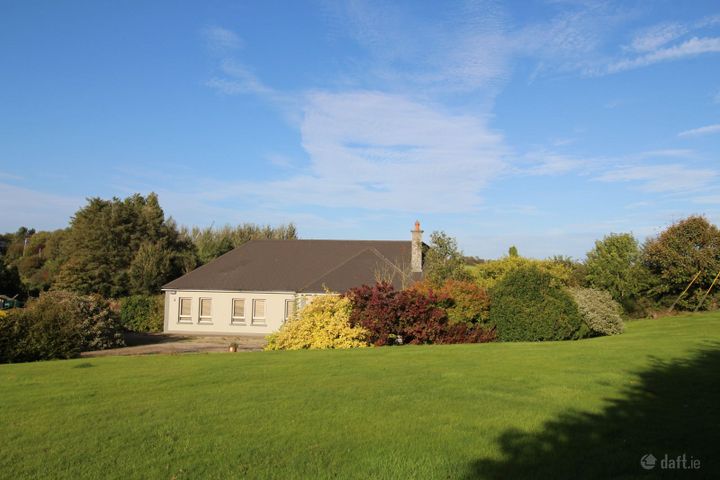 Meadow Lane, 3 Ballinroad, Oulart, Co. Wexford, Y25D953