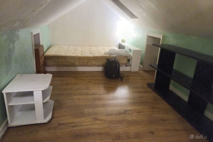 Station Rd, Sutton, Dublin 13