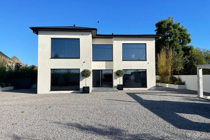 Nova House, Sheetland Road, Termonfeckin Drogheda, Louth