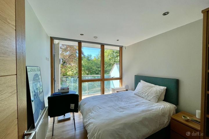 Apartment 60, The Hibernia Building, Heuston South, Kilmainham, Dublin 8