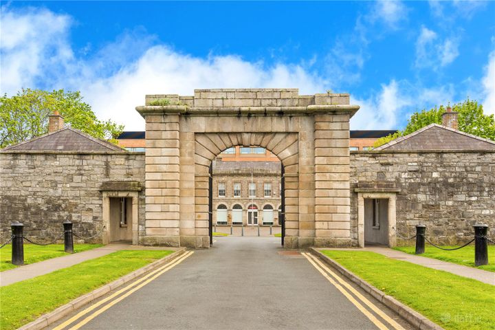 13 Cannon Mews East, Beggars Bush, Dublin 4, D04KE21