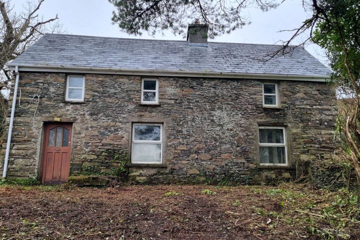 Coole, Annascaul, Anascaul, Co. Kerry, V92W8C5