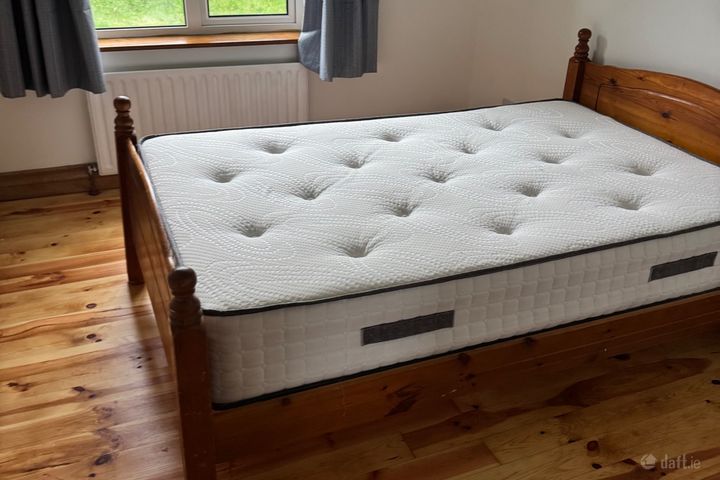 Carraig Bán, Coolough Road, Galway, Headford Road, Co. Galway