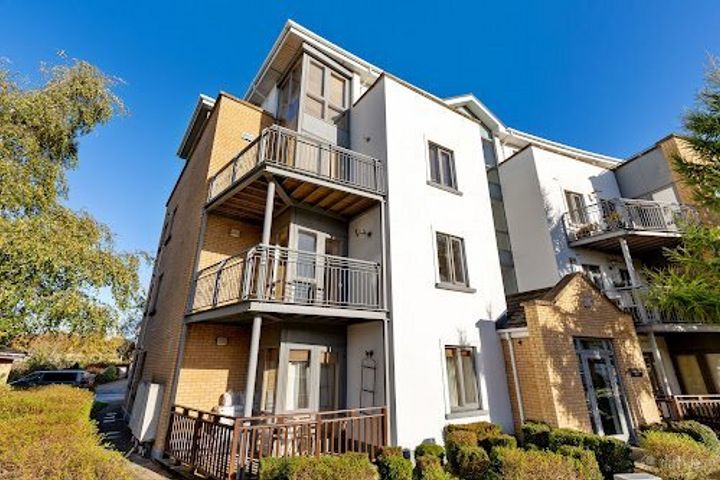 6 Goldsmith Hall, Collegewood, Castleknock, Dublin 15, D15TH28