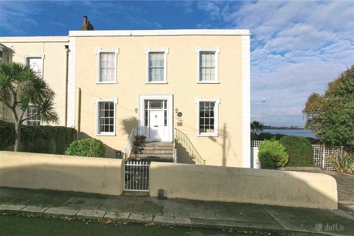 Ossory Lodge, Ballygihen Ave, Sandycove, Dublin