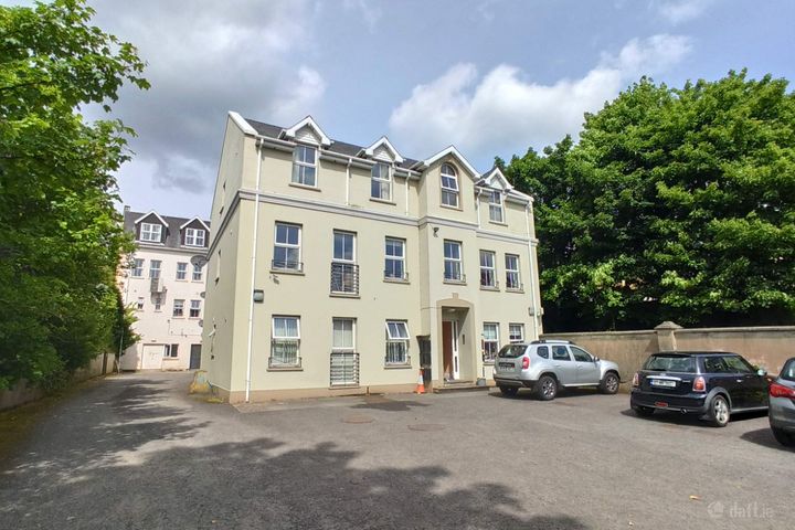 Apartment 4, Garden Court, Lower Main Street, Letterkenny, Co. Donegal, F92E093