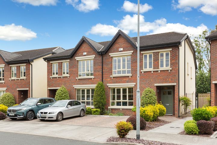30 Bracken Park Drive, Carpenterstown Road, Castleknock, Dublin 15, Dublin