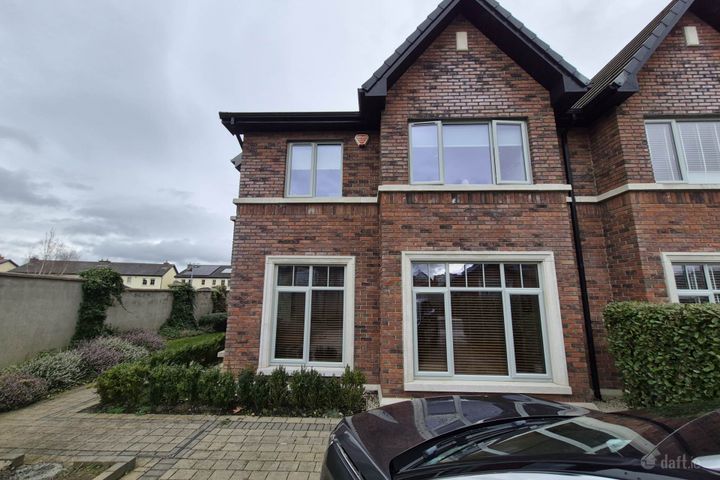 20 The Green, Castle Farm, Naas, Co. Kildare