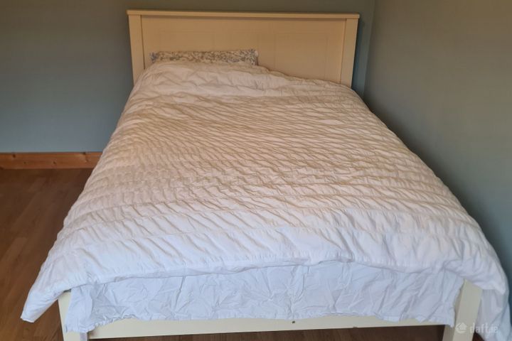 33 Woodview Court Ardsallagh Roscommon Town., Roscommon Town, Co. Roscommon