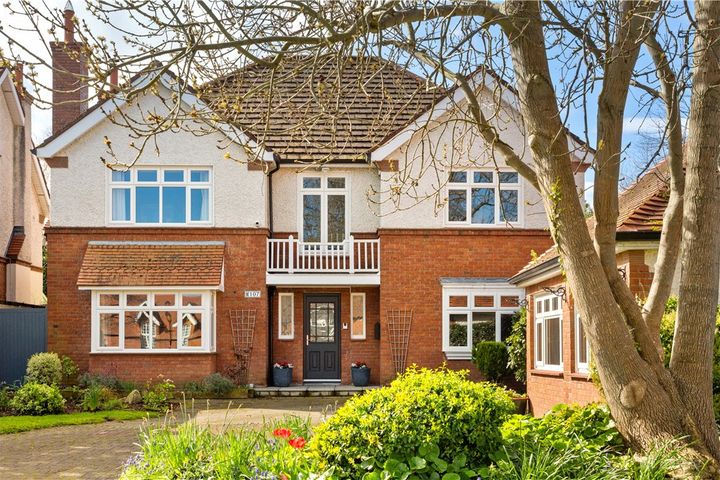107 Hampton Park, St Helens Wood, Booterstown, Dublin