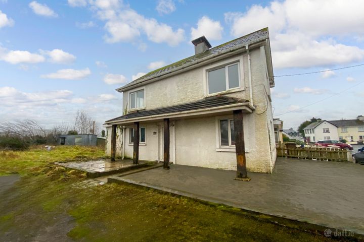 340 Coneyburrow, Lifford, Co. Donegal, F93DK2W