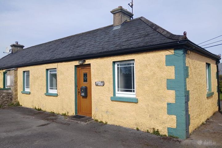 Grove House, Lisbrock, Kiltoom, Athlone, Co. Roscommon, N37P6X5
