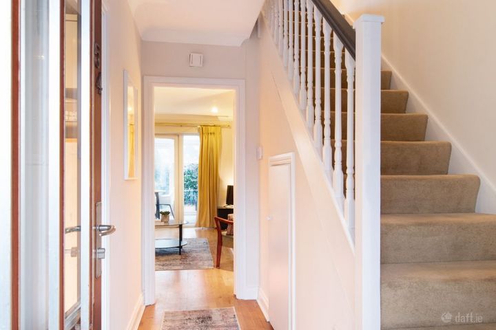 54 The Beeches, Monkstown Valley, Monkstown, Monkstown, Co. Dublin, A94E9N4 - Photo 2