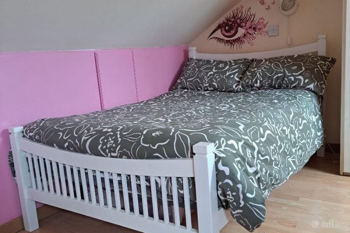 Corbawn Lawn, Shankill, Dublin 18