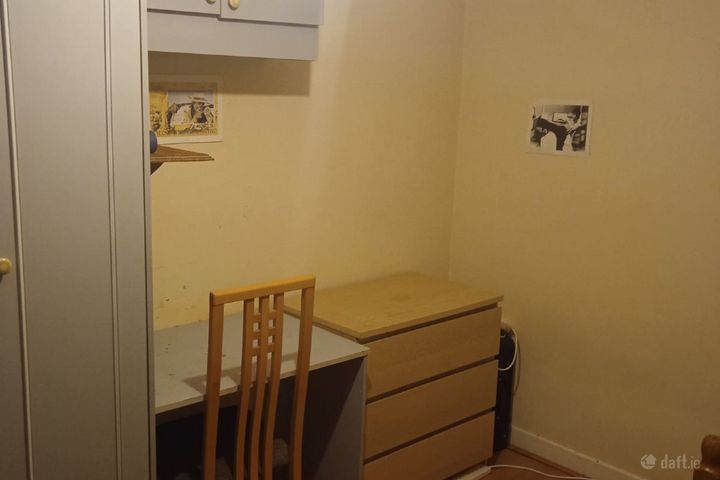 ayrfield drive, Ayrfield, Dublin 13