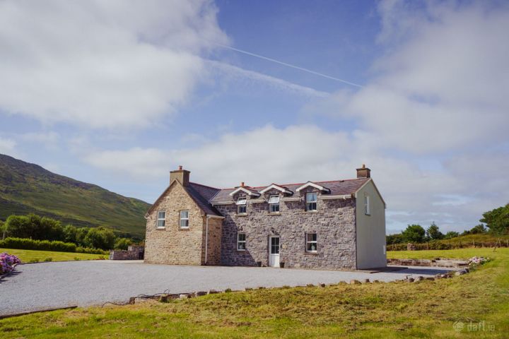 Curragh, Ardgroom, Co. Cork, P75H102