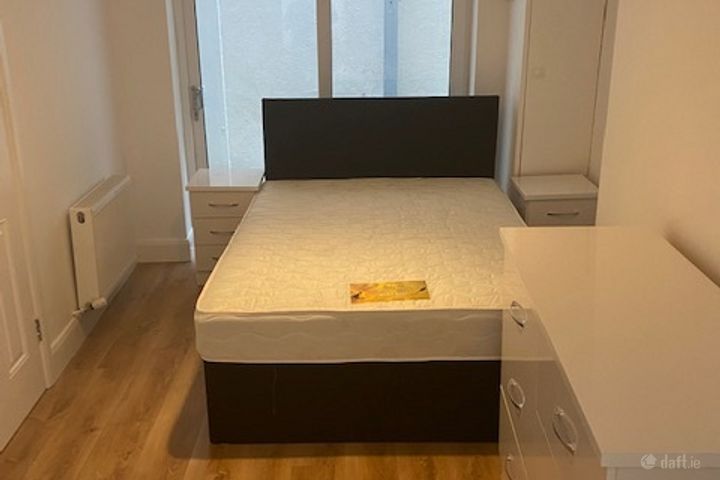 61 South Great George's Street, Dublin 2