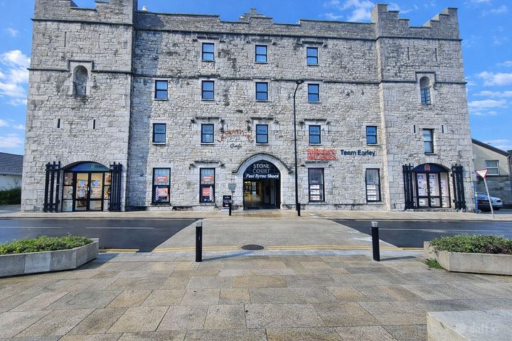 Apartment 9, Stone Court Centre, The Square, Roscommon, Co. Roscommon, F42CY27
