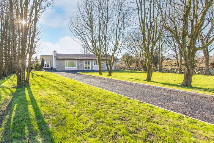 Abkhazia, Curragreen, Rosshill, Co. Galway