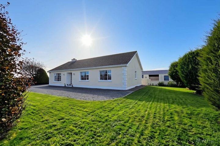 Esker, Glenamaddy, Co. Galway, F45DV24