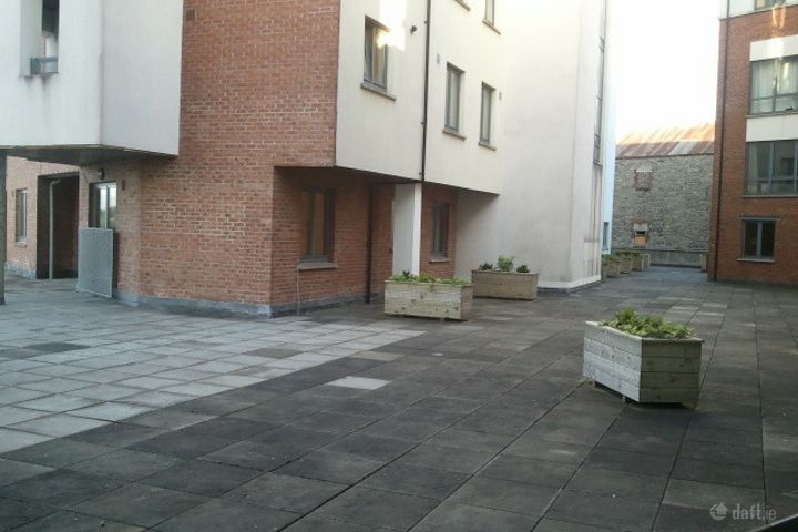 Tain Court, Bridge Street, Dundalk, Co. Louth