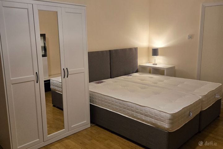 Knocknarea Avenue,Dublin 12, Drimnagh, Dublin 12