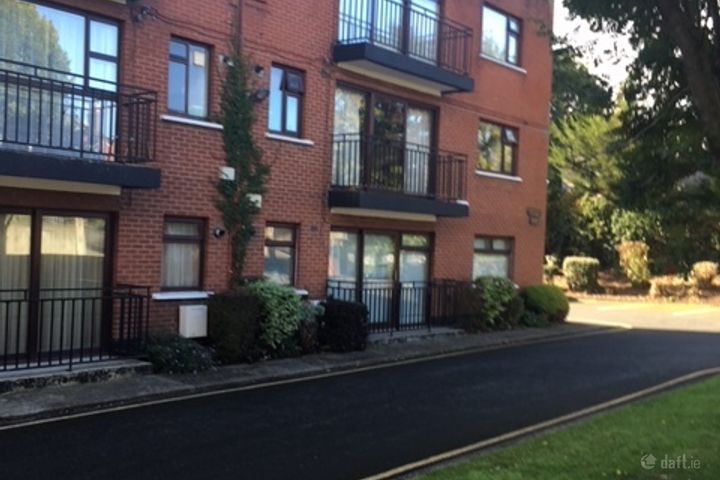 Lower Ballymun Road Glasnevin Dublin 9, Glasnevin, Dublin 9