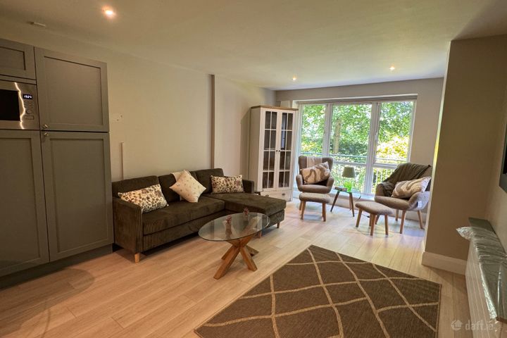 Bracken Hill, Sandyford, Dublin 18