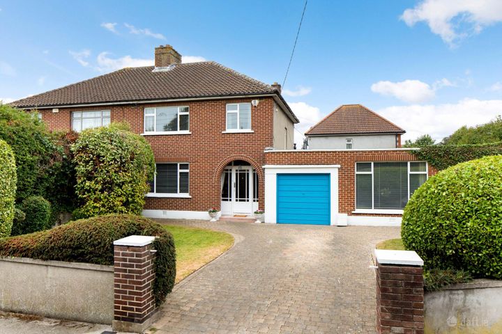 3 & 3a Kincora Grove, Clontarf, Dublin 3, D03HY45