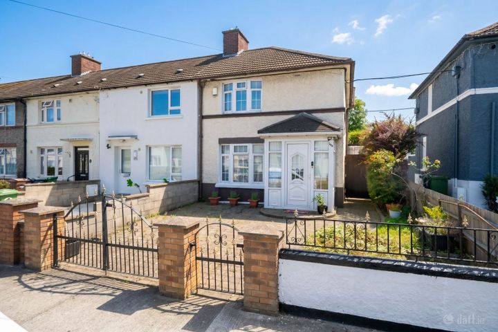 299 Landen Road, Dublin 10, Ballyfermot, Dublin 10, D10HX61