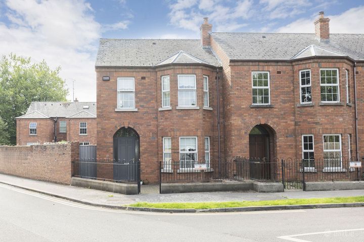 12 Central Park, Mullingar, Mullingar, Co. Westmeath, N91X4W8