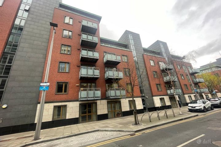 Apartment 204, Longboat Quay South Apartments, Hanover Quay, Dublin 2