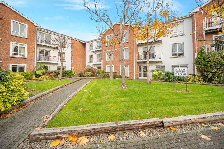 77 Saint James' Wood, 77 Saint James' Woods, South Circular Road, Dublin 8, D08EF99