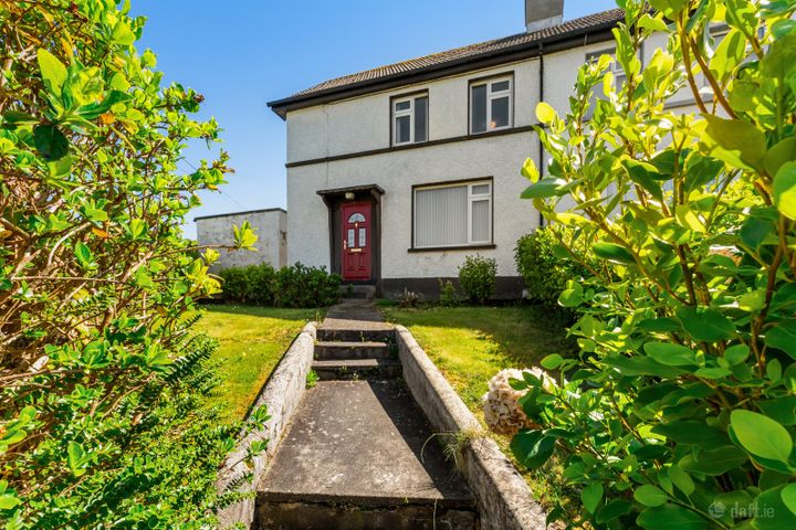 5 The Old Cottages, Kilcar, Co. Donegal, F94P8W9