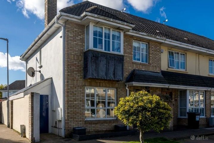 35 Dun Emer Green, Lusk, K45HX03, Corduff, Co. Dublin