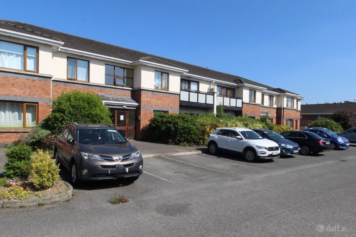 9 The Orchard, Carpenterstown Road, Castleknock, Dublin 15, D15FK85