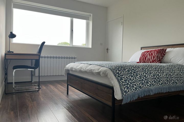 1 Hilljoy Kingston Road, Kingston, Co. Galway