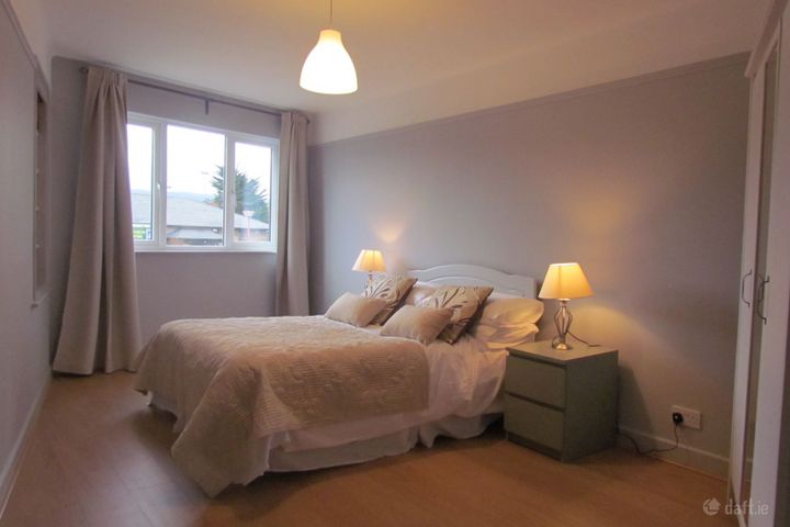 Templeogue Road, Templeogue, Dublin 6W