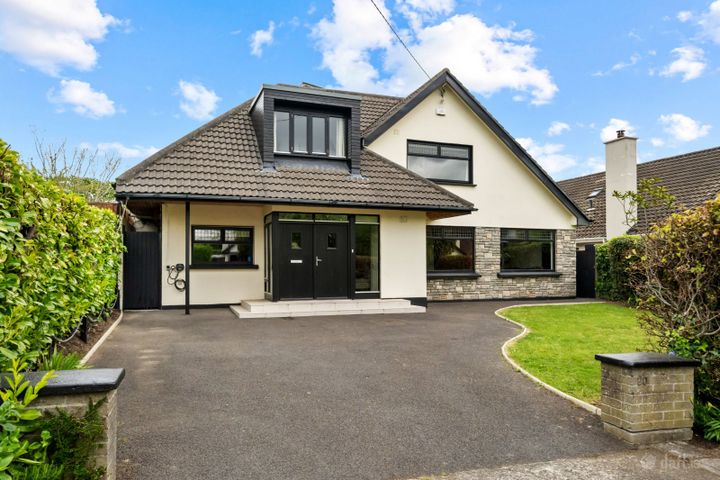 20 Shrewsbury Lawn, Cabinteely, Dublin 18, D18P8N9