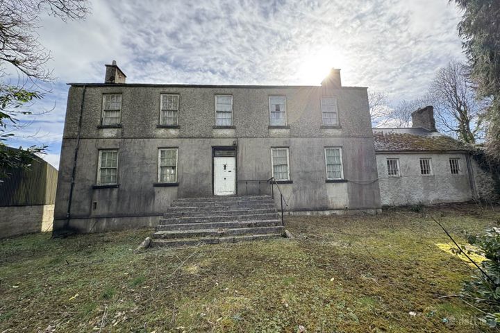 Spa House, Spa Road, Kilfinane, Kilmallock, Co. Limerick, V35F827