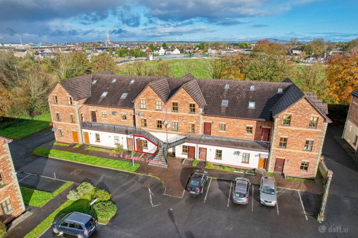 4 Glasson Lodge, Prospect Wood, Longford, N39 X0R9